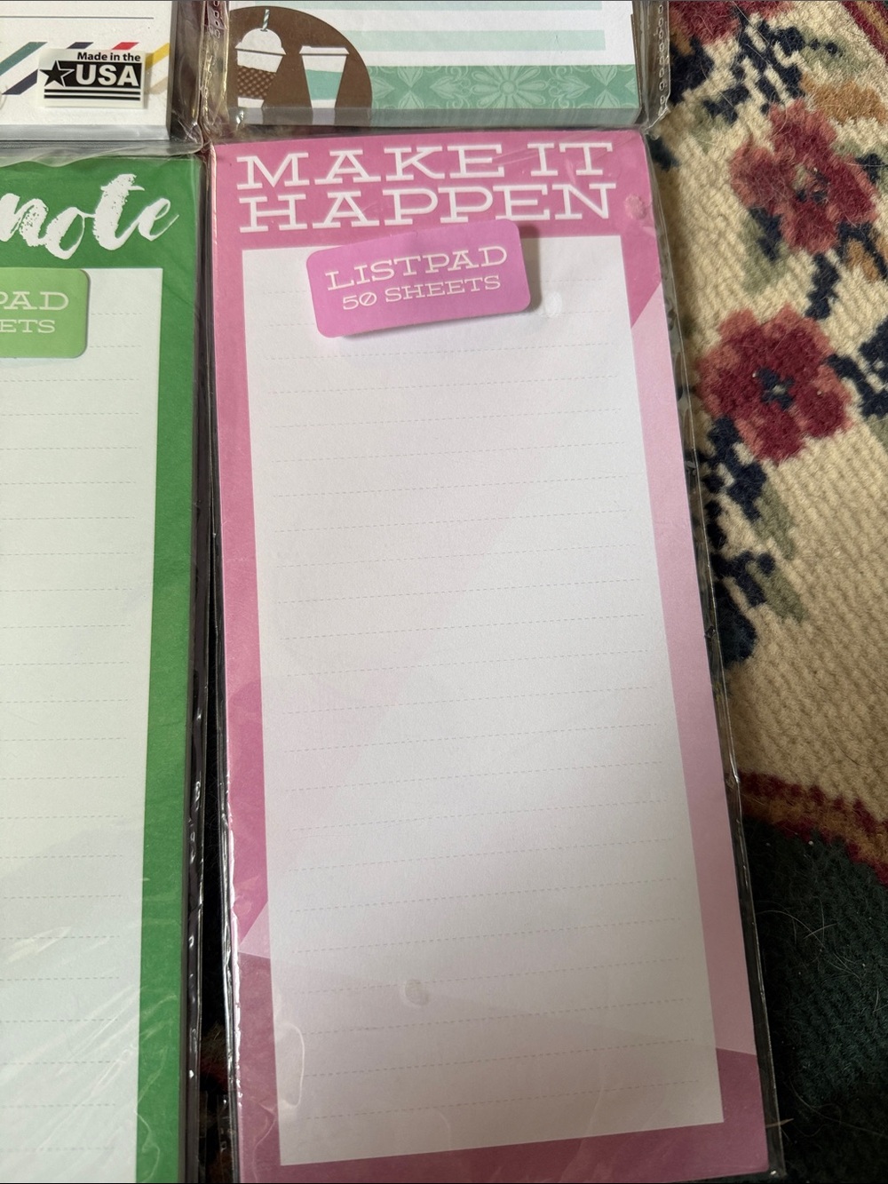 Miscellaneous note pads - Picture 3 of 5